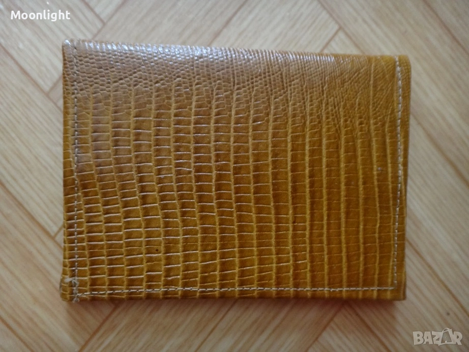 Нов кожен портфейл от едно време, естествена кожа портмоне, соц, ретро, винтидж, старинен, снимка 1