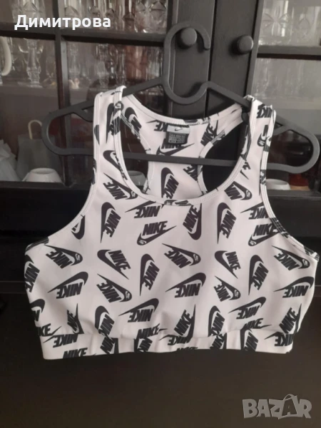 Спортни бюстие Nike, рокля, тениска размер L, снимка 1