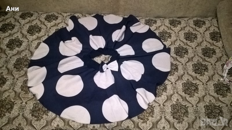 Пола, снимка 1