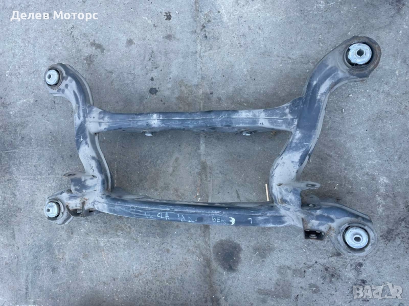 2463504401 заден мост от Mercedes CLA 180 Sport двигател 270910, 1.6i 122 кс., 6 ск., 165 000 km, снимка 1