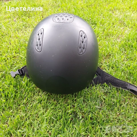 Каска за езда, размер М, снимка 2 - Спортна екипировка - 54226912