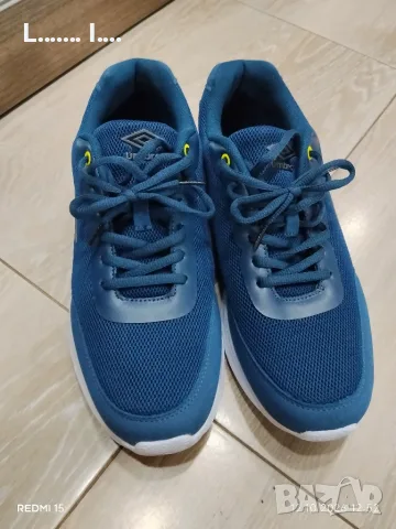 UMBRO 44,5 Номер , снимка 4 - Ежедневни обувки - 56460468