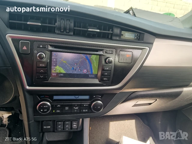 Аурис 2013 дизел НА ЧАСТИ, снимка 13 - Автомобили и джипове - 51159516