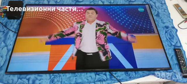 Samsung UE50AU8072U с дефектен екран CY-SA050HGPY1V/BN41-02844E BN94-17367A/BN44-01110C L55E6_AHS 