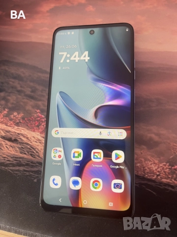 Продавам Motorola E15 като нов