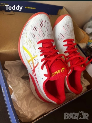 Продавам маратонки Asics,без забележки, снимка 4 - Маратонки - 53015411