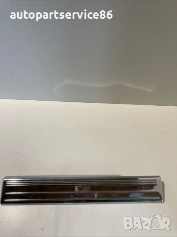 Облицовка на странична стъпка хром задно ляво за Mercedes W220 S500 (2003) A220685935