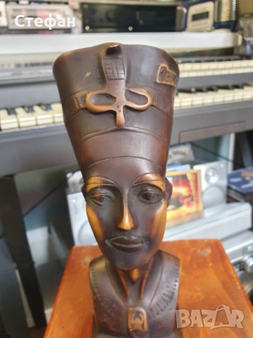 Винтидж египетска статуетка. Египетска скулптура. В отлично състояние. Височина 24см., ширина 8см., снимка 3 - Антикварни и старинни предмети - 51960299