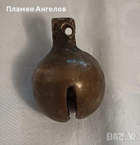 Стар автентичен бронзов кротал(звънче) орехче. Ръчна изработка. , снимка 2 - Колекции - 56218472