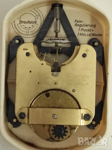 винтидж немски оригинален часовник с ключ марка hettich, снимка 3 - Антикварни и старинни предмети - 53900585
