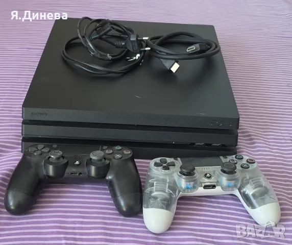 PS4 Pro 1TB +2 джойстика