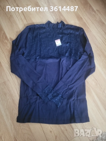 Блузка, с дантела