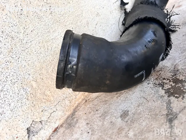 Маркуч турбо интеркулер за Мерцедес Е-класа W211.A2115280182, снимка 5 - Части - 47720489