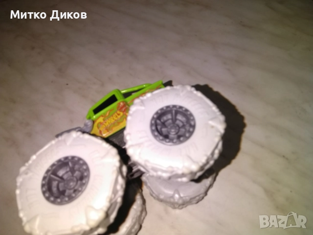 HOT WHEELS  Monster Trucks монстр трак колекционерска кола, снимка 2 - Колекции - 52056109