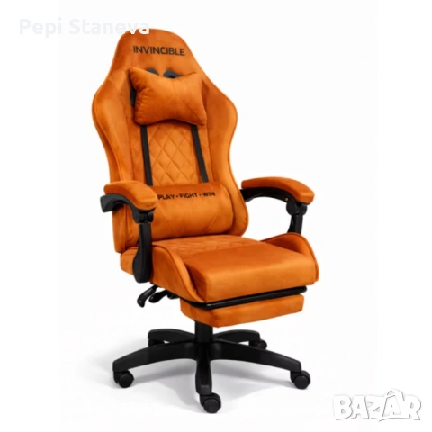 Оранжев велурен геймърски стол с поставка за крака – ергономичен, метална рамка