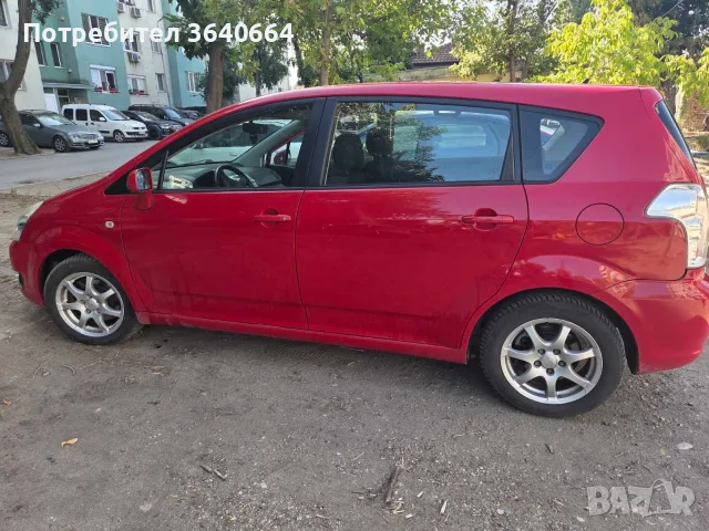Toyota corola verso 2.2D, снимка 6 - Автомобили и джипове - 56011990