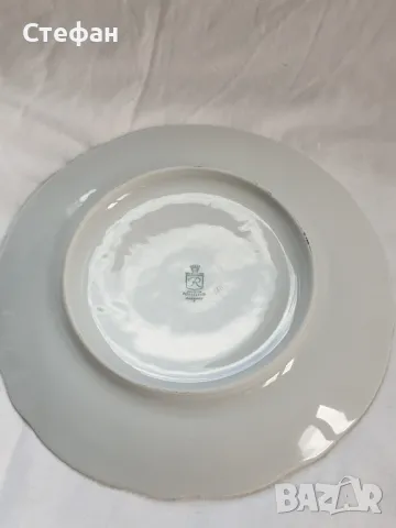 Комплект порцеланови чинии, снимка 6 - Антикварни и старинни предмети - 50236847