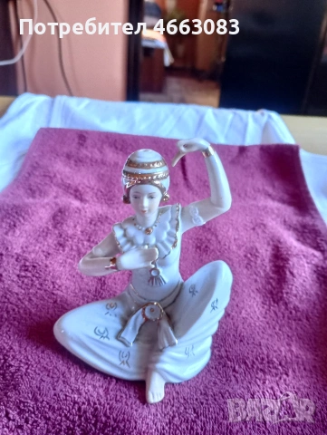 Порцеланова статуетка., снимка 4 - Антикварни и старинни предмети - 53105104