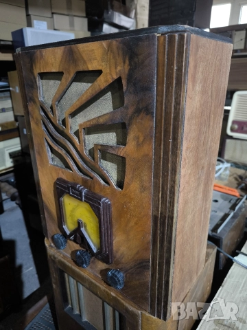 винтиж радио, снимка 3 - Антикварни и старинни предмети - 52559706