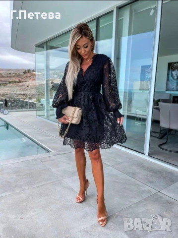 Прекрасна дантелена рокля Универса, снимка 2 - Рокли - 54003329