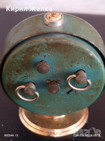 Винтидж механичен будилник СЛАВА СССР рядък с римски цифри 51128, снимка 5 - Антикварни и старинни предмети - 51823829