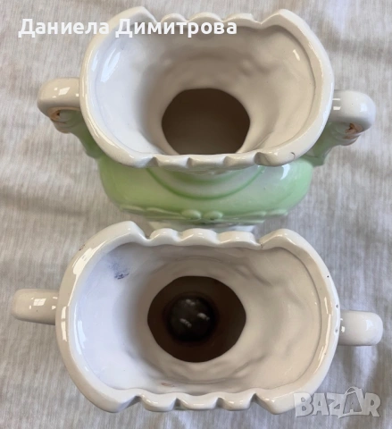 Италиански комплект от две вази и една купа в стил Capodimonte и цвят мента, снимка 10 - Други - 54288637