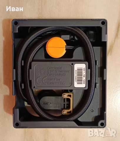 НОВ Компресор за гуми - Conti Mobility Kit - Continental, снимка 3 - Аксесоари и консумативи - 50662434