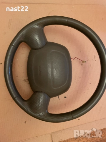 Волан с въздушна възглавница Сузуки Гранд Витара 1998-2005 год, снимка 2 - Части - 52673080