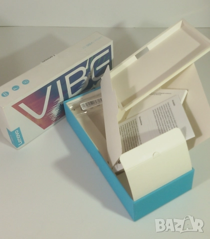 Лот кутии от техника - телефони, таблети, ретро касетофони, камери, снимка 6 - Антикварни и старинни предмети - 51597154