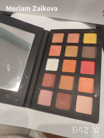 Палитри, снимка 11 - Козметика за лице - 54017404