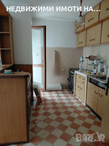 Апартамент от кооперация , снимка 15 - Апартаменти - 51295027