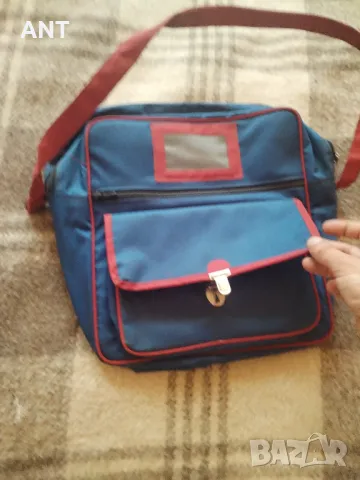 Ученическа чанта от 90-те, снимка 4 - Чанти - 47648443
