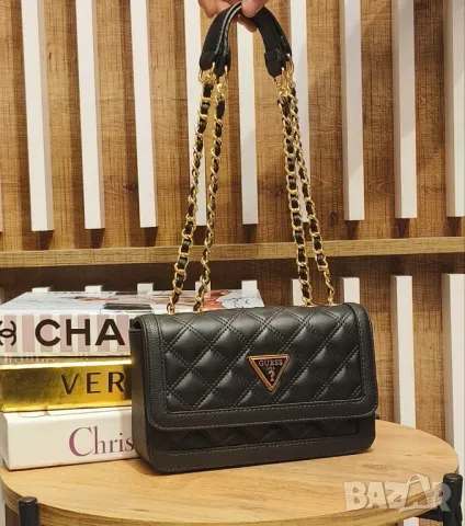 чанти guess 22х14см, снимка 2 - Чанти - 50407027