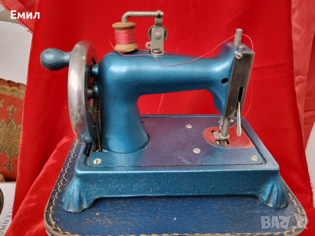 Колекционерска детска шевна машина Martin Decker Kipic TSM, снимка 6 - Колекции - 44685039