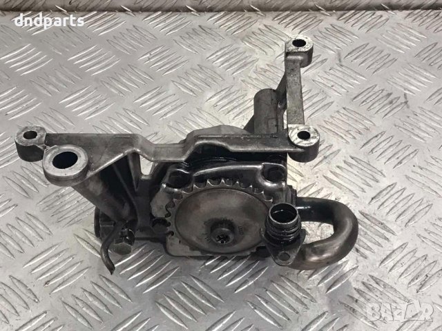 Маслена помпа Audi A8,2.5TDI,2000г.