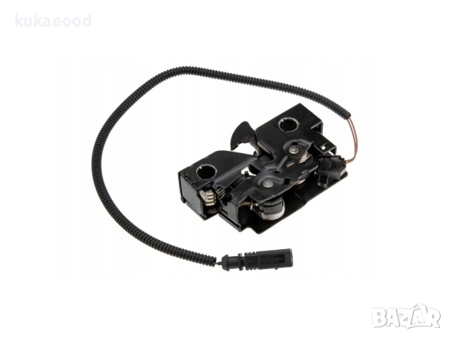 Машинка за заключване на преден капак Skoda Octavia 3, снимка 2 - Части - 44638409