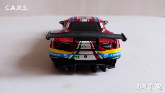 Bburago Ferrari Shell 488 GTE Shell Racing 1:41, снимка 4 - Колекции - 52178130