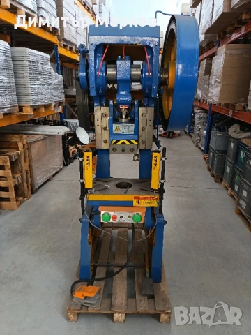 Excentrik Press machine 25T, снимка 2 - Други машини и части - 51314615
