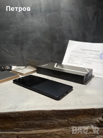 КАТО ЧИСТО НОВ Samsung Galaxy Z Flip 7 512 GB + гаранция, снимка 3 - Samsung - 53881141