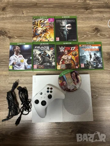 Xbox One S White 500GB + игри