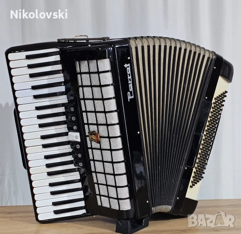 Акордеон Parrot