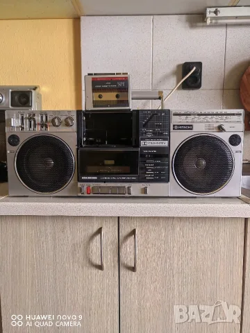 Hitachi -TRK W1/Радиокасетофон /