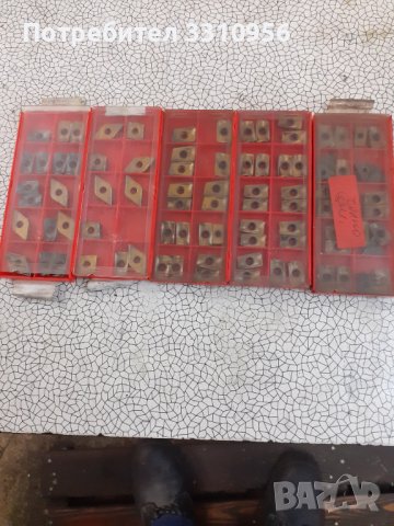 Продавам  употребени  пластини.