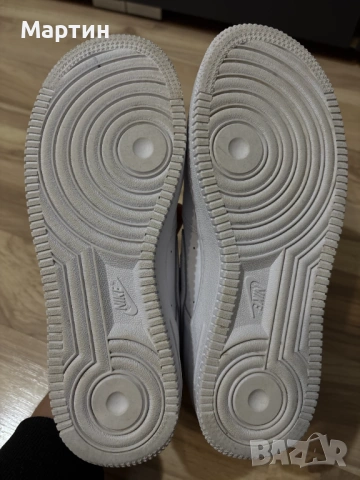 Оригинални маратонки Nike Air Force 1 07 размер 38, снимка 9 - Маратонки - 54198218