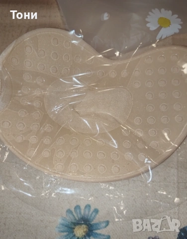 Нов Силиконов Дамски Сутиен Без Презрамки 80С, снимка 6 - Бельо - 54284405