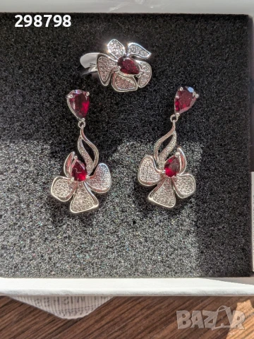 Сребърен комплект с естествен гранат, снимка 4 - Колиета, медальони, синджири - 51389489