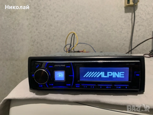 Авто радио Alpine Bluetooth