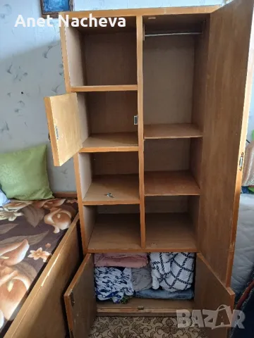 Шкаф за  детска - Два броя, снимка 3 - Мебели за детската стая - 48690215