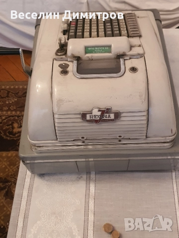 Касов апарат, снимка 3 - Антикварни и старинни предмети - 52216671