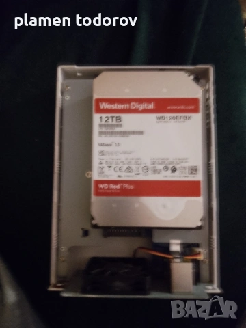 Продавам супер запазен неизползван NAS Server със 12 Terrabyte.